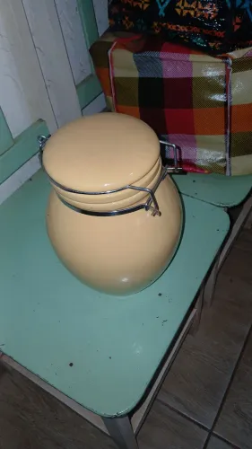 Antigo pote cêramica