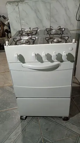 Vendo um fogáo esmalte