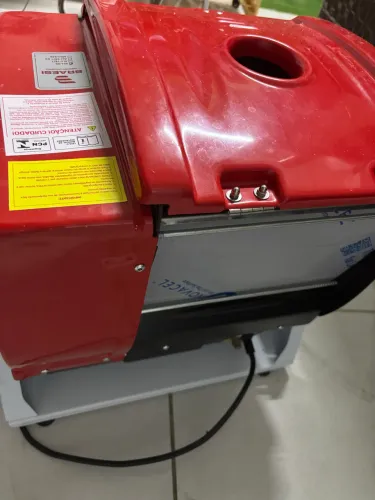 AMASSADEIRA SEMI RÁPIDA 5Kg BRAESI (usada apenas 1vez )