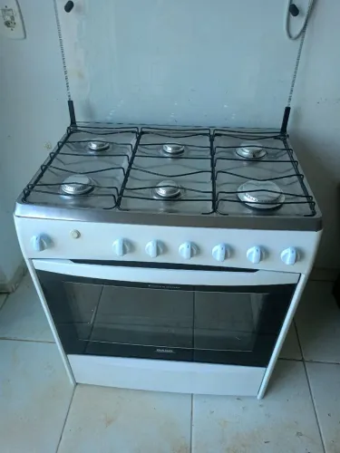 Fogão 6 bocas entrego 