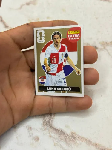 Figurinha extra sticker ouro Luka modric