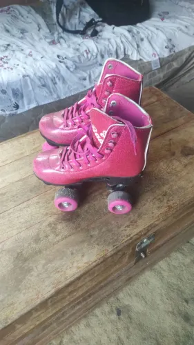 Vendo patins infantil Barbie número 31/34