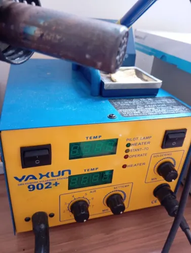 Estação de solda YAXUN 902+