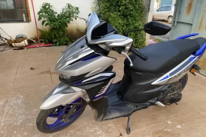 Neo 125 com apenas 6k rodados de R$10.000, por R$9.000,00 