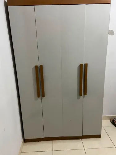 Guarda roupa solteiro