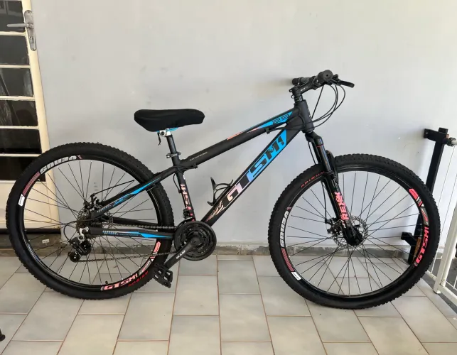 Bicicleta GTS tamanho 15 Aro 29