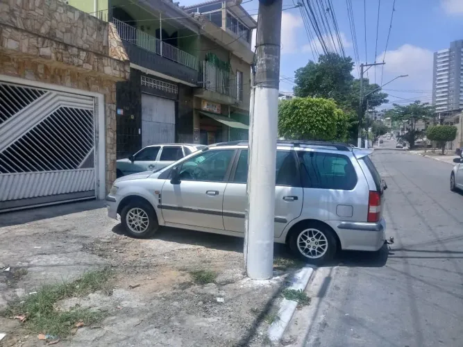 Mitsubishi Space Wagon/ Glxi 2.4 1999