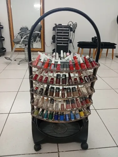 Carrinho de esmaltes
