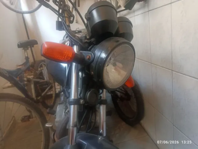 Vende se moto fan 125 ano 2009