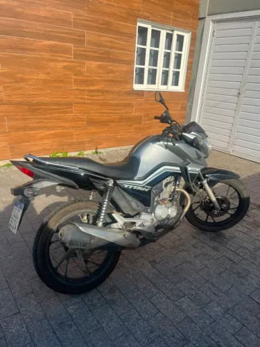 Titan 160