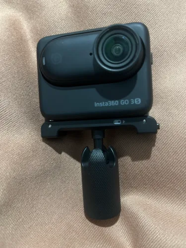 Câmera Insta 360 go 3S