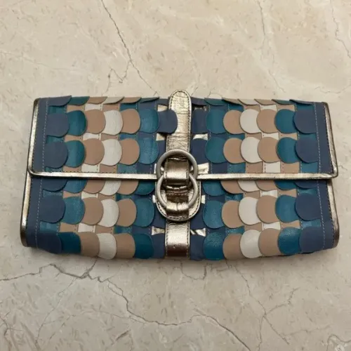 FERRI BRENNAND - CLUTCH TEXTURIZADA MULTICOLORIDA USADA 