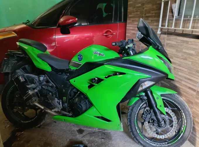 Ninja 300 2013. Pra vender logo !!!