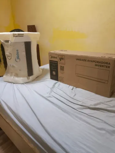 Ar-condicionado Midea 12 mil BTU Novo na caixa inverter
