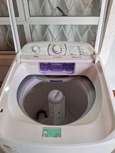 LAVADORA DE ROUPAS 16 KG - ELECTROLUX