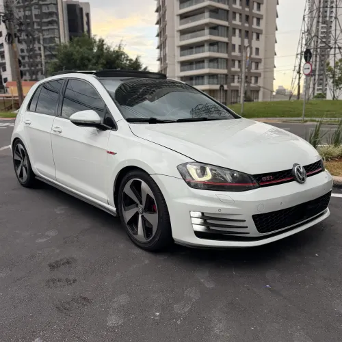Volkswagen Golf GTI 2.0 TSI 220cv Aut. 2016