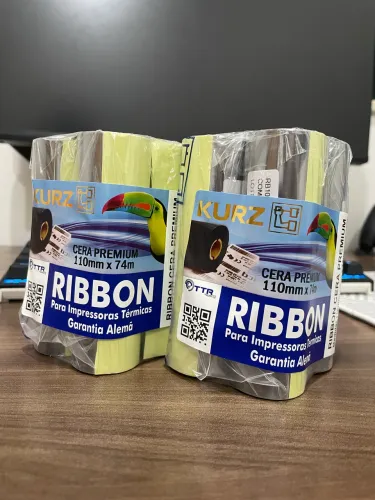 RIBBON CERA PREMIUM IMPRESSORA TÉRMICA 110mmx74m PCT COM 4 ROLOS