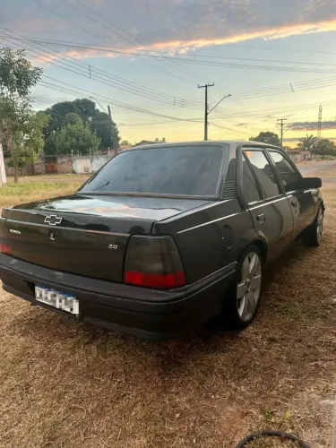 Chevrolet Monza Classic SE 2.0 /mpfi E EFI 2P E 4P 1992