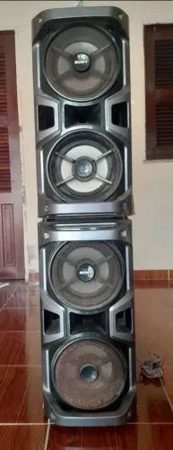 SOM SONY DE ALTA POTÊNCIA COMPLETO, COM DEFEITO PARA TÉCNICOS PROTEÇÃO E01.
