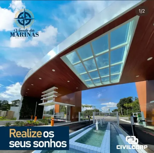 O Vivenda das Marinas é um condomínio de lotes com acesso à praia.