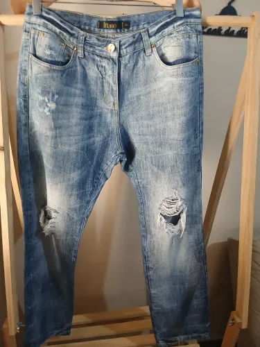 Jeans Feminino tamanho 40
