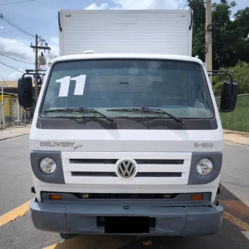 Vw delivery 8150 bau 2011
