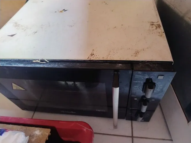 Forno elétrico 60 ltrs não está ligando