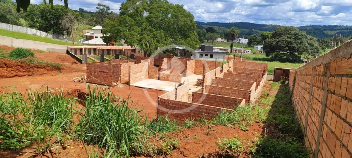 Casa com 4 quartos em condomínio com terreno amplo em Lagoa Santa -MG MyBroker. codigo: 31