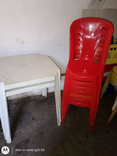 Mesas com cadeiras