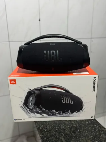 JBL bombox 3
