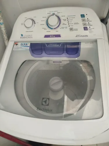 Máquina de lavar eletrolux