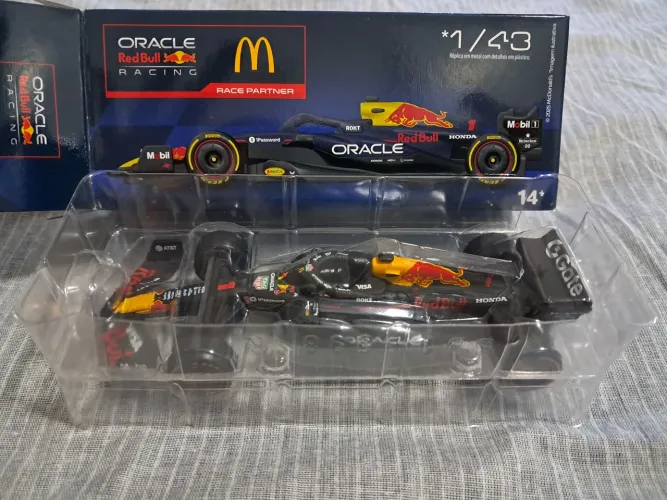 Miniatura F1 Redbul 1/43
