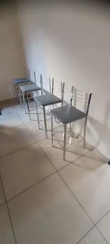 Banquetas cromadas