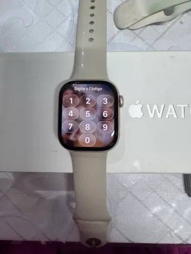 Apple Watch séries 10 - 42mm Rose