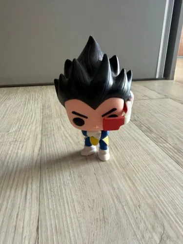 BONECO FUNKO POP VEGETA