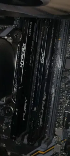 Memória DDR4 8GB hyperX