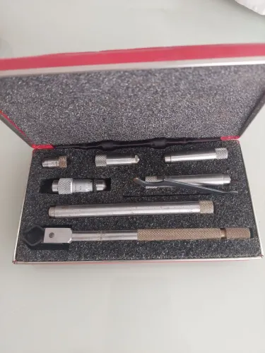 Micrometro interno tubular starrett 823az 1,5-8 "alcance 0,001"