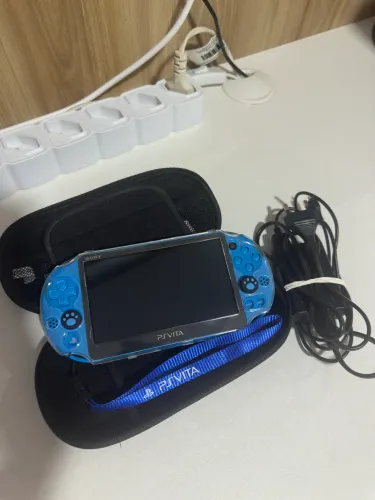 Ps vita azul slim 2000 Aqua Blue