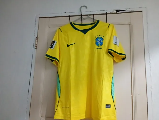 Camisa da seleção brasileira tamanho-M-e p e G