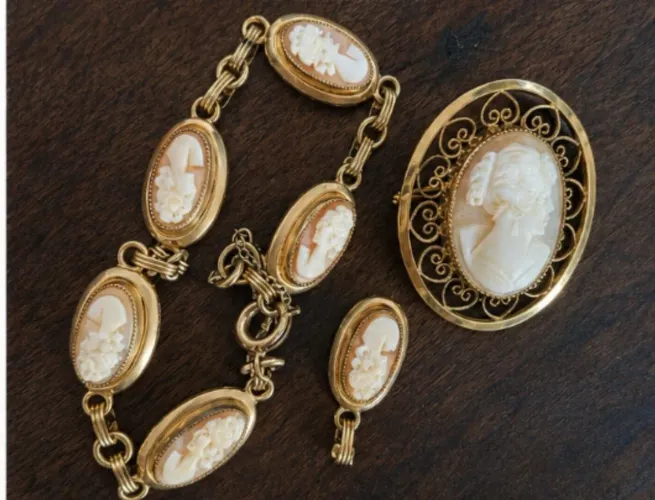 Conjunto camafeu vintage