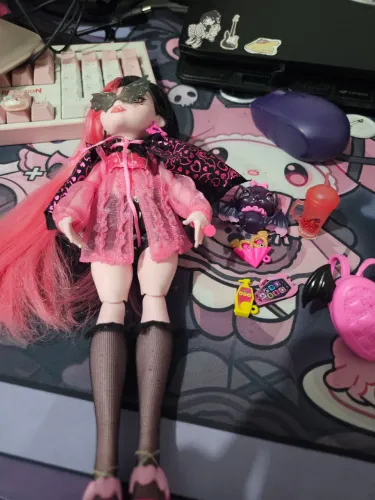 boneca monster high draculaura 