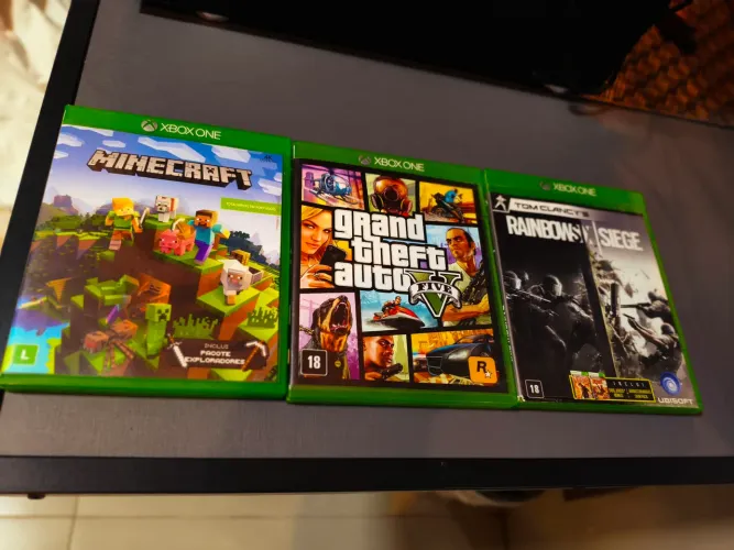 3 JOGOS XBOX ONE GTA 5/MINECRAFT/RAINBOW SIX