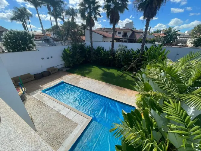 Casa à venda no bairro Morada da Colina em Uberlândia/MG