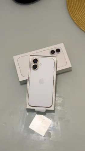 iPhone 16 128GB