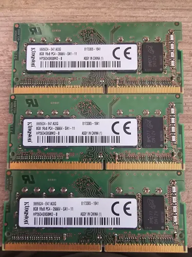 3 memories Kingston, 8gb cada, 2666