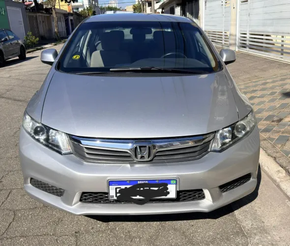 Honda Civic Sedan LXS 1.8/1.8 Flex 16V Aut. 4P 2012