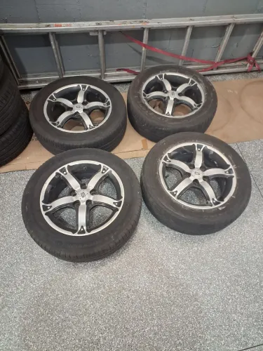 Rodas Scorro 5x100 aro 15 com Pneus