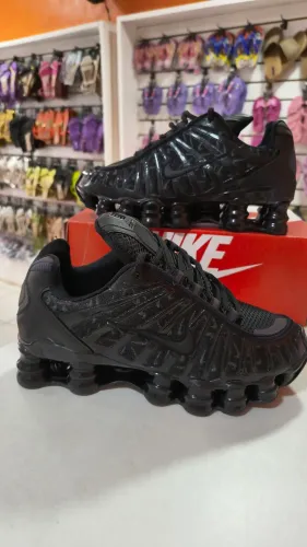 Tênis Nike 12 molas