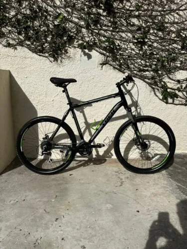 Bicicleta TREK 3900