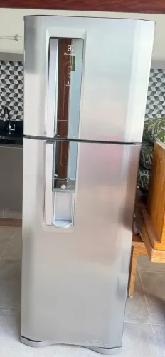 Geladeira Electrolux Frost Free Inox 380 L - DW42X - 220V